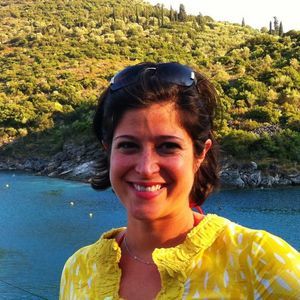 Meet your Posher, Genevieve